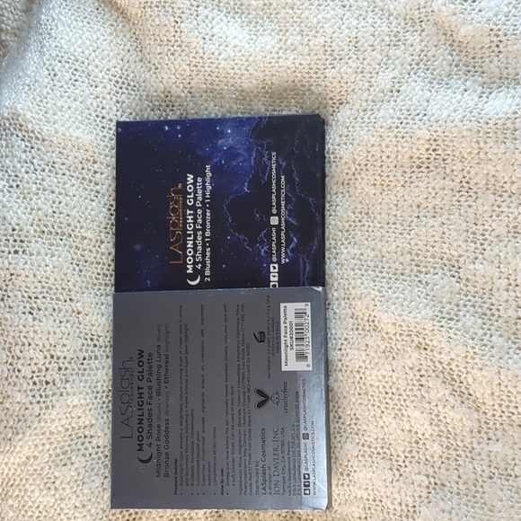 LASplash Cosmetics Moonlight Glow Face Palette in Moon, 2.8g x4 = 11.2 g… - Picture 9 of 10